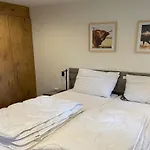 Chalet With Dishwasher In A Park * Lathum