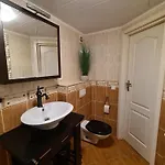 Chalet With Dishwasher In A Park * Lathum