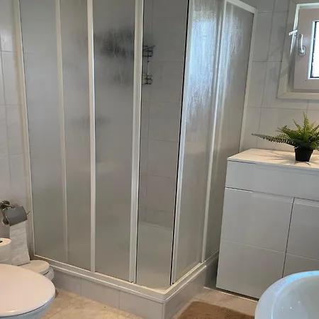 With Dishwasher In A Chalet