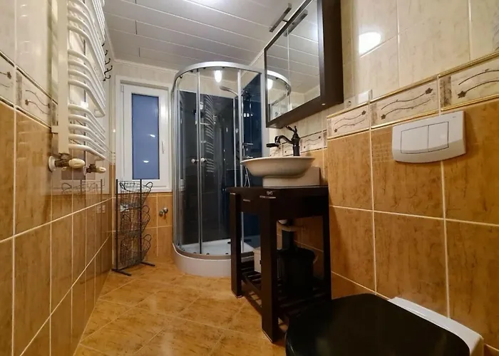 With Dishwasher In A Chalé Lathum